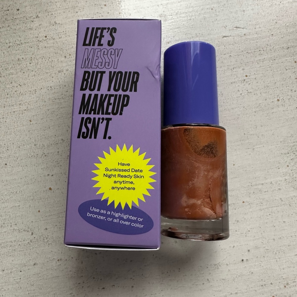Bronze Liquid Highlighter & Bronzer - Bronzy NIB